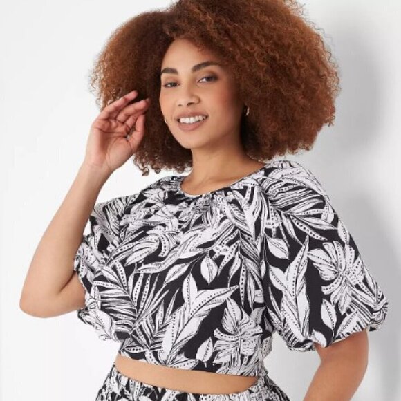 NWT Lane Bryant Black White Maui Leaves Crop Balloon Sleeve Top - Picture 1 of 6